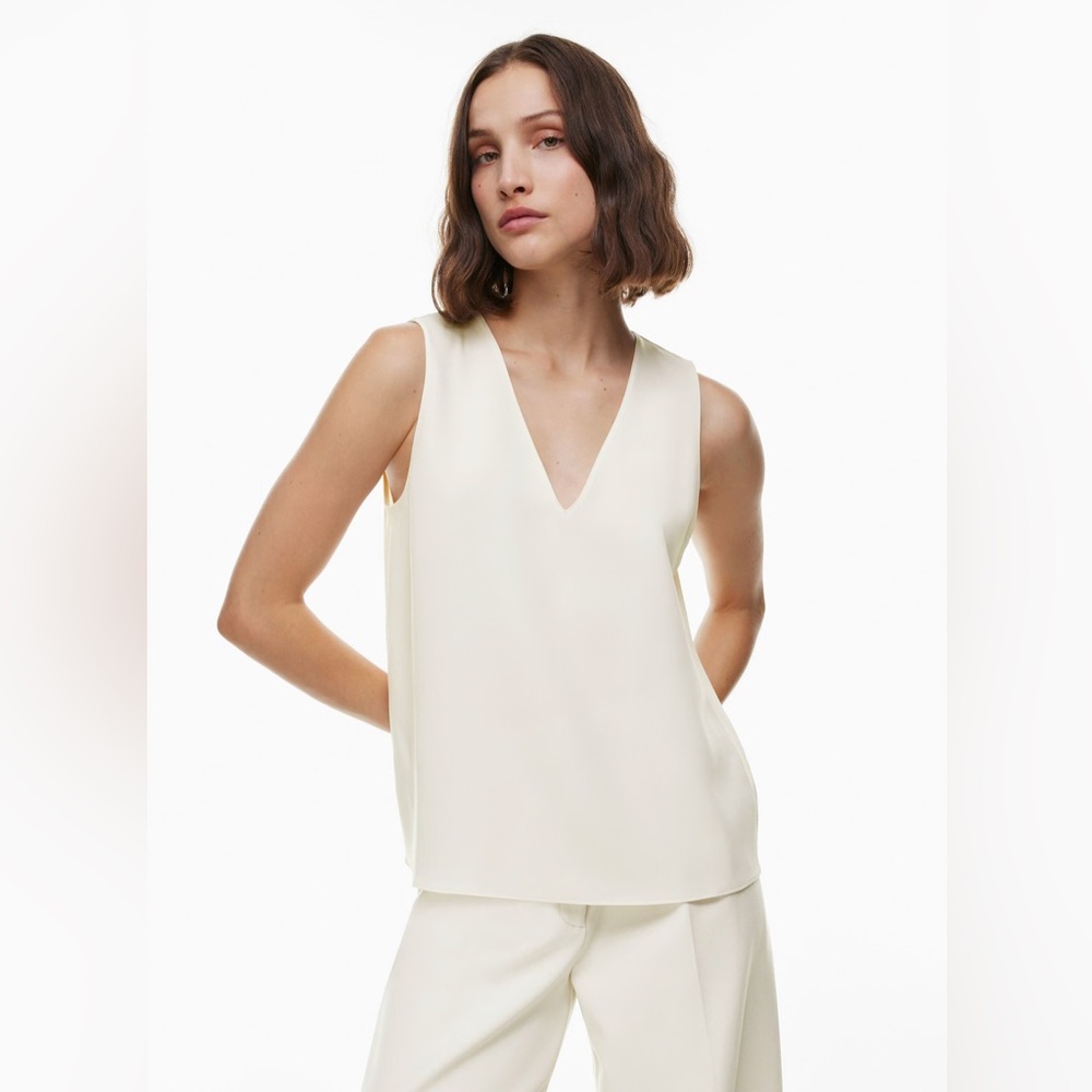 Babaton Vara Blouse